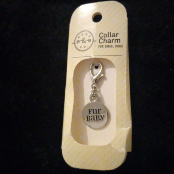 Bond  & Co. Charm - Picture 3 of 3